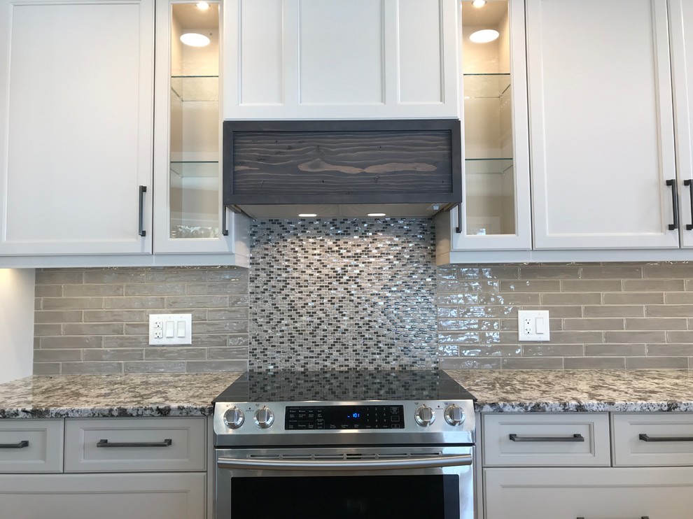 Kitchen - rustic kitchen idea