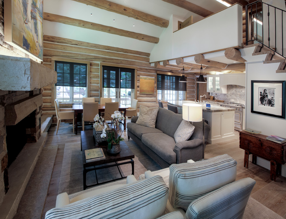 This is an example of a traditional family room in Denver.