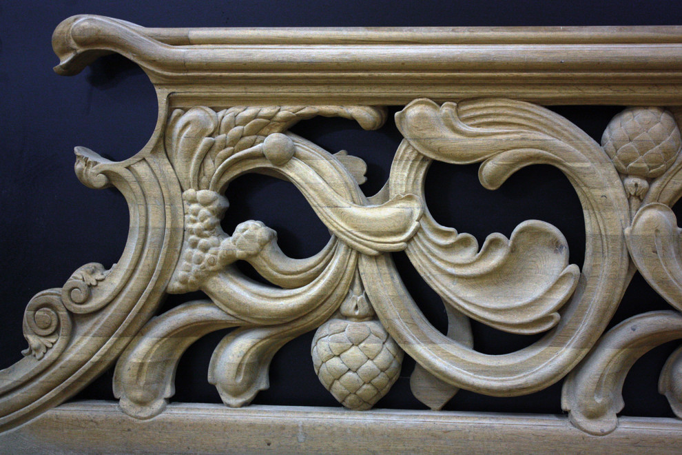 Резная балюстрада