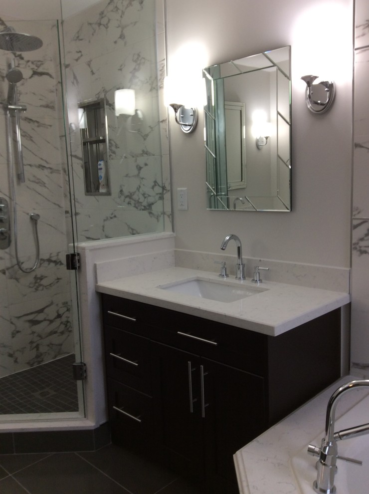 Bathroom - transitional bathroom idea in Toronto