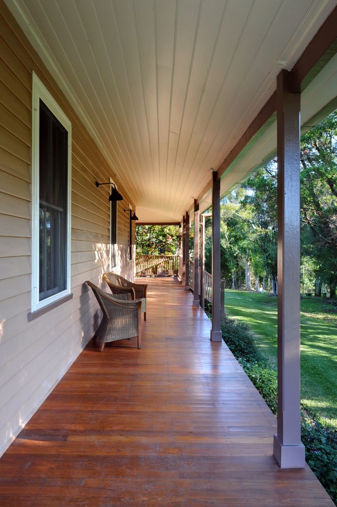 Country verandah in Wollongong with decking and a roof extension.