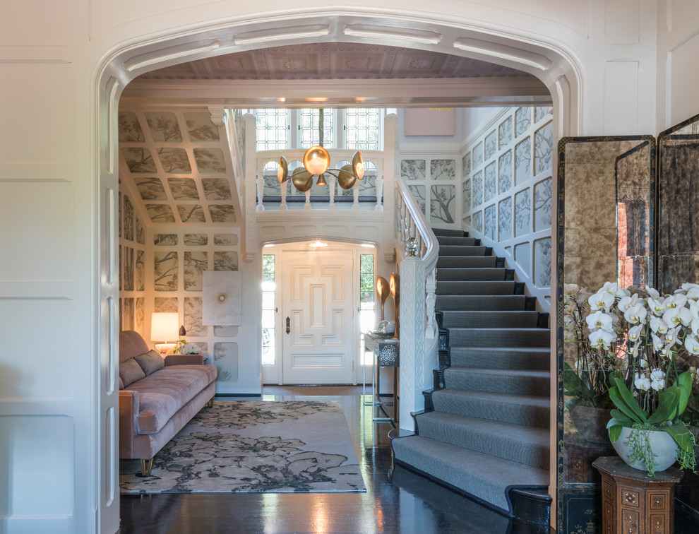 Transitional staircase photo in Los Angeles