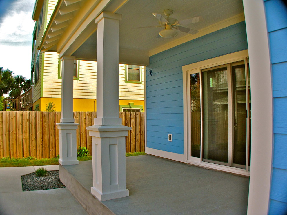 Design ideas for a tropical verandah in Jacksonville.