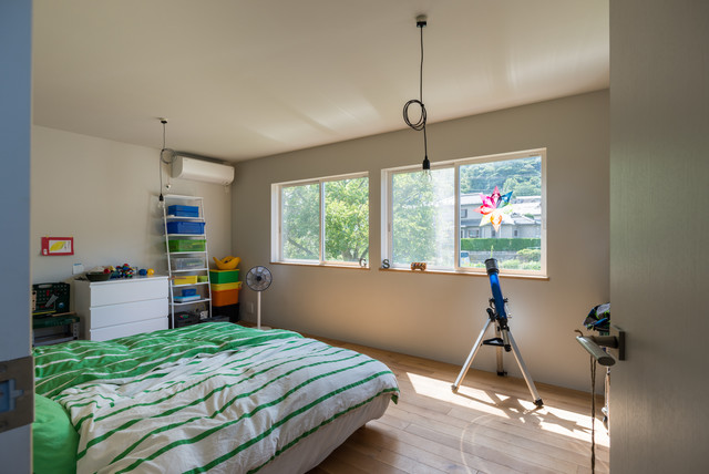 TheSkeletonHouse／樹のある家 contemporain-chambre