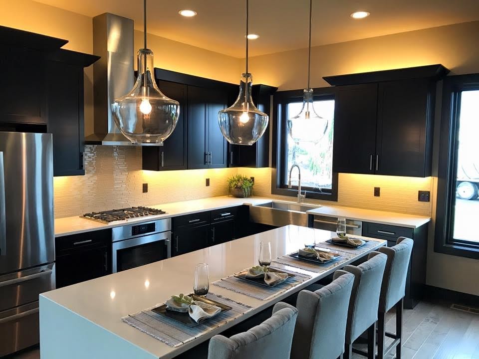 Inspiration for a transitional kitchen remodel in Seattle