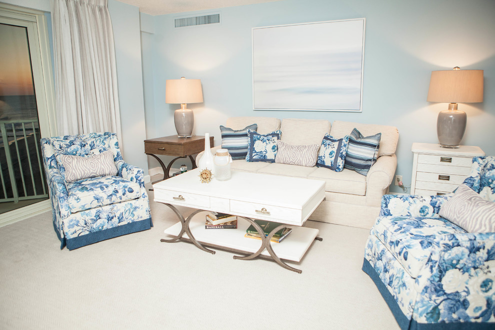 Home design - transitional home design idea