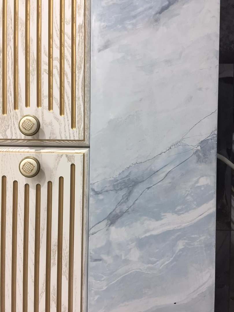 Мрамор в гостиной