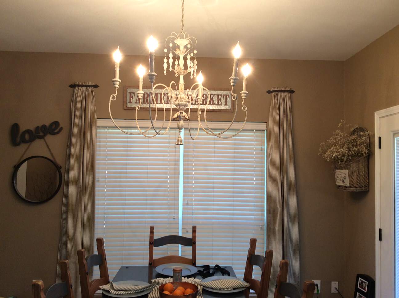 Connie's Fresh Farmhouse