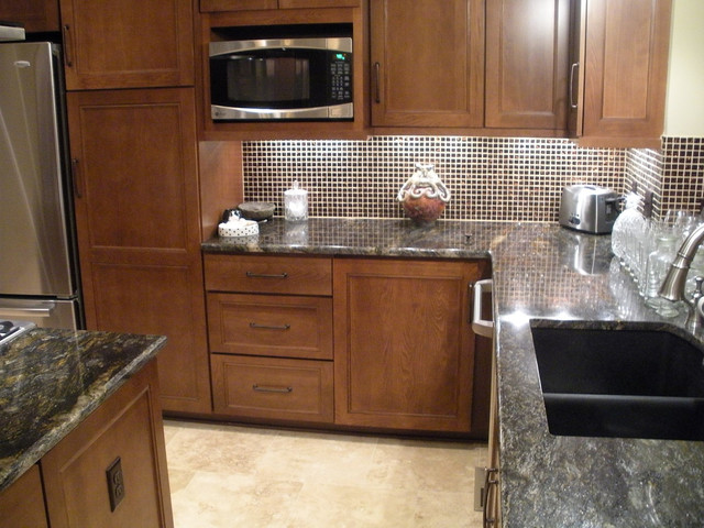 Wichita Transitional Kitchen klassisch-modern-kueche