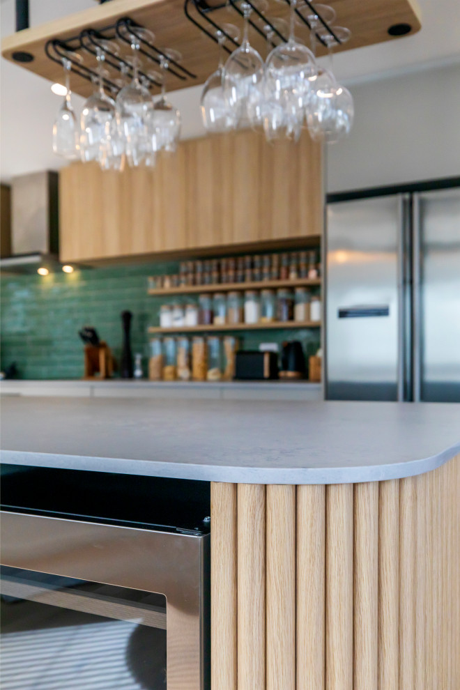 Lancaster Beachside Home Modern Home Bar Auckland by Cuthbert