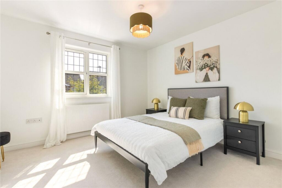 2 Sandpiper Way - Stage to Sell