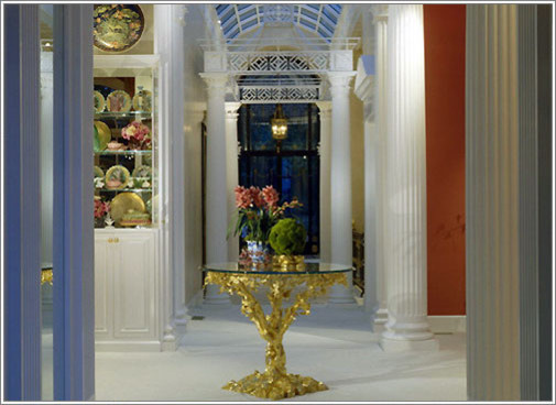 Inspiration for a traditional entryway in San Francisco.