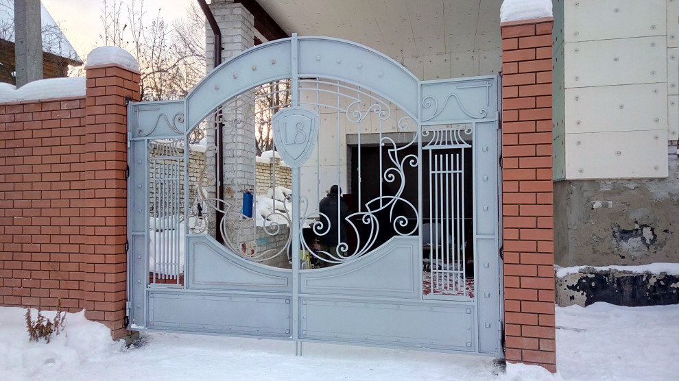 Кованые ворота