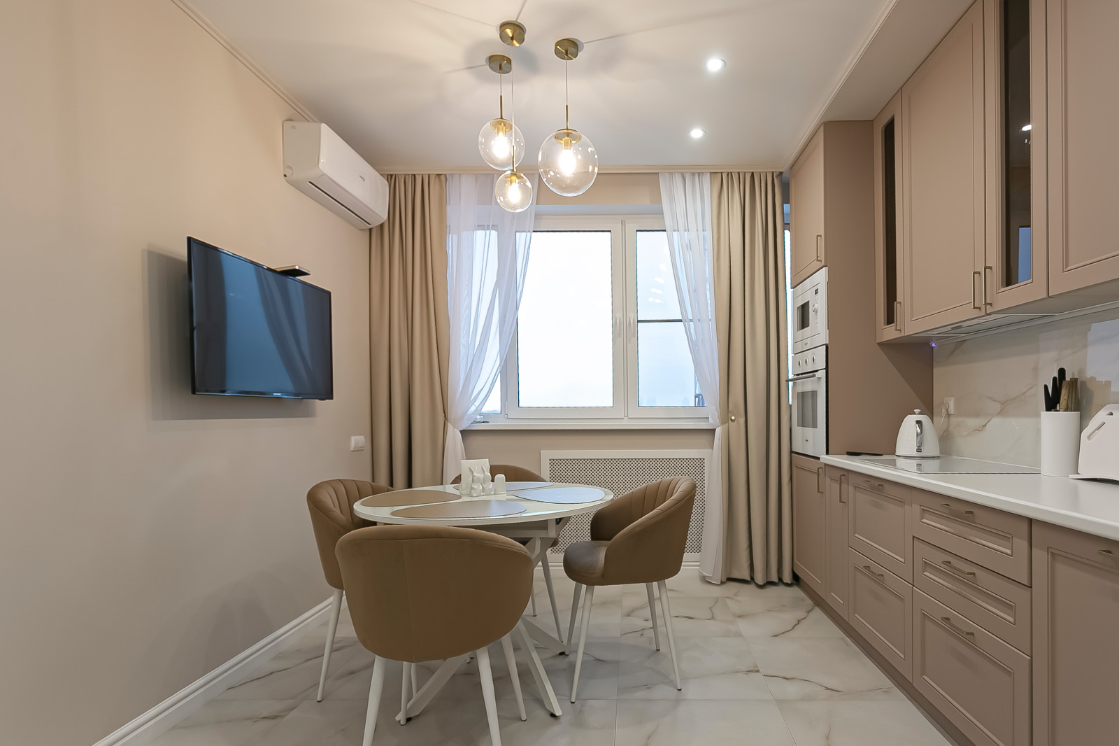 ЖК "Римский". - 2-комнатная квартира