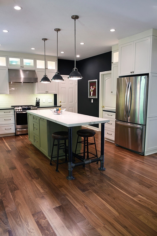 Transitional home design photo in Cleveland