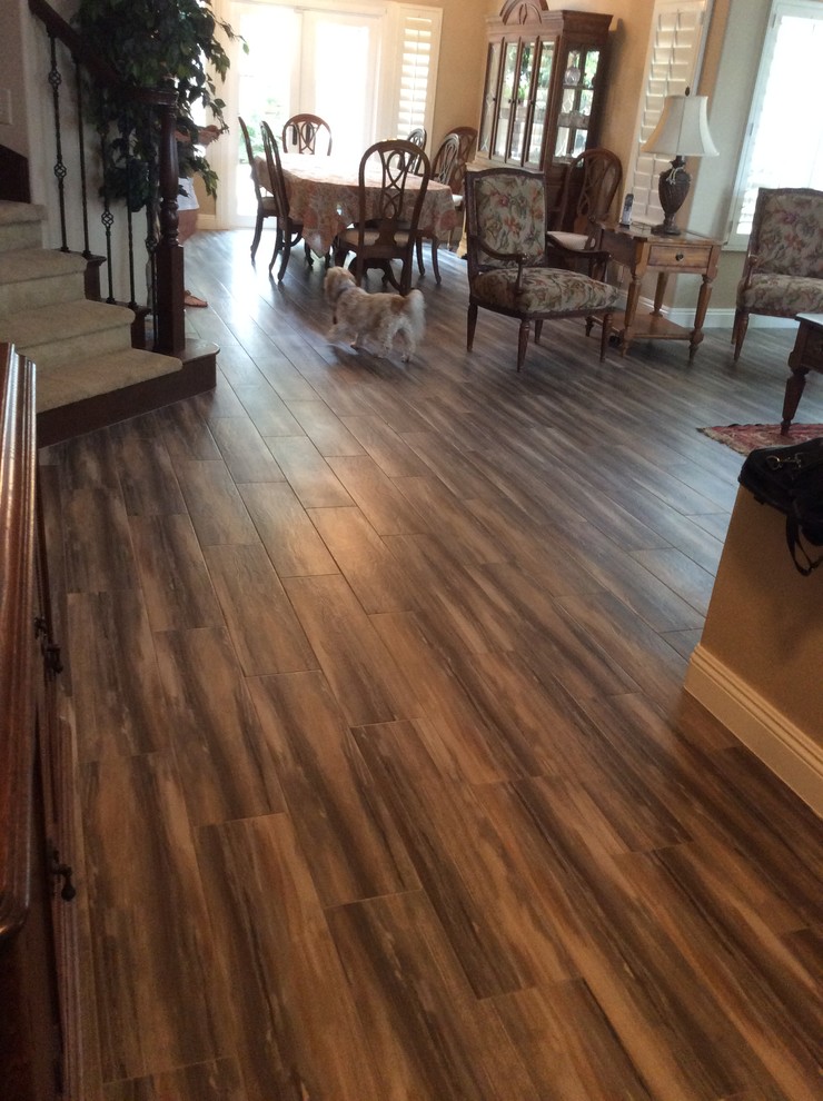 Inspiration for a transitional home design remodel in Orange County
