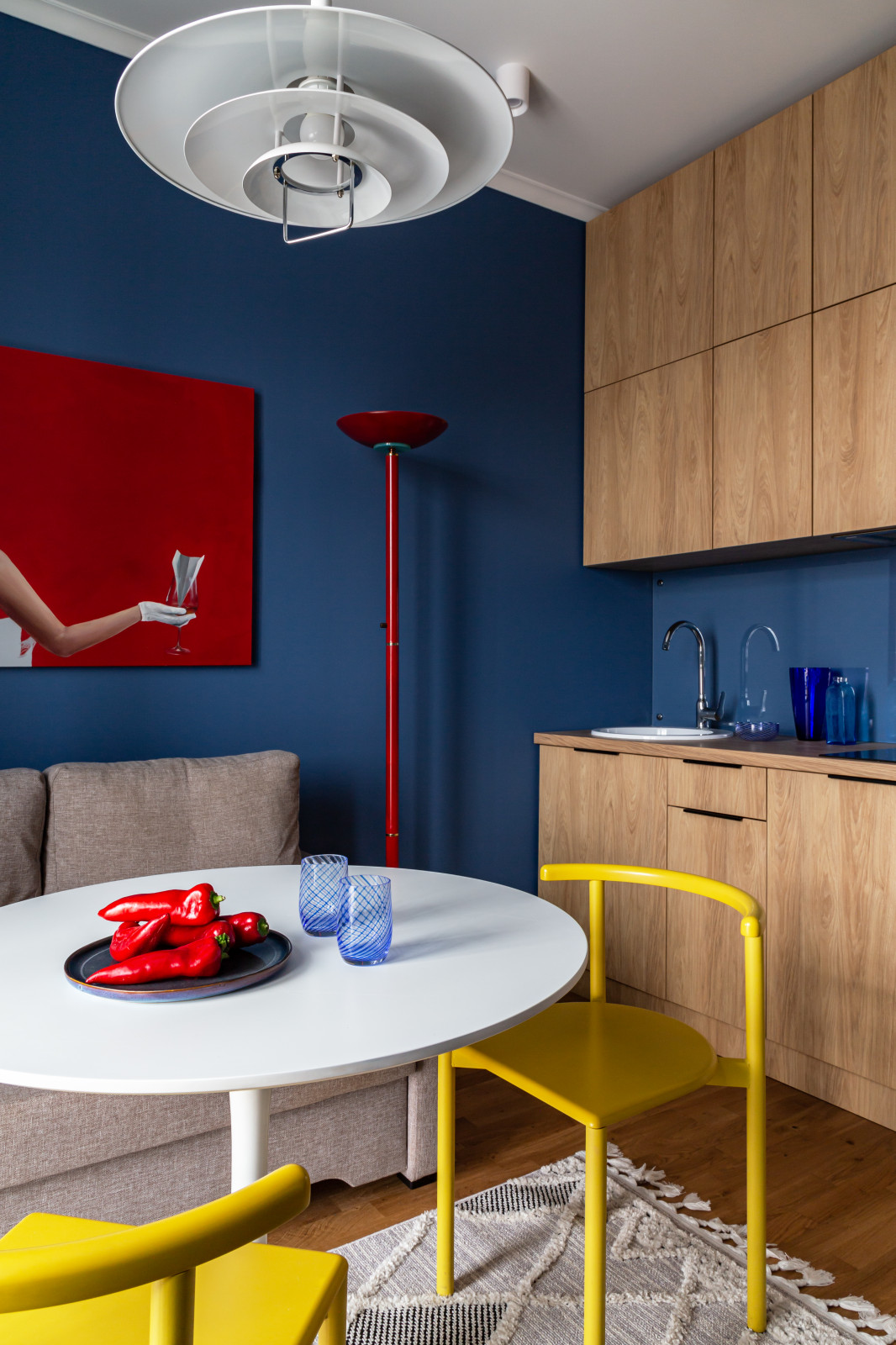 Эклектичный интерьер квартиры, вдохновленный Музеем Фриды Кало