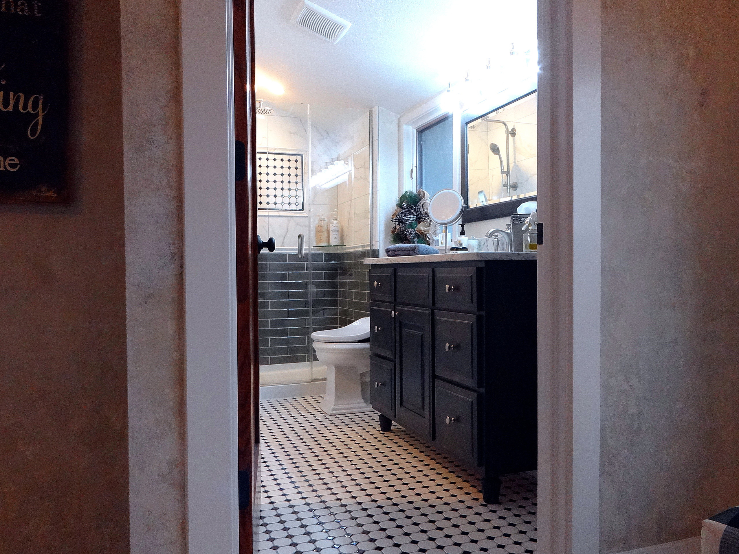 Muskego Residence - Master Bath Remodel