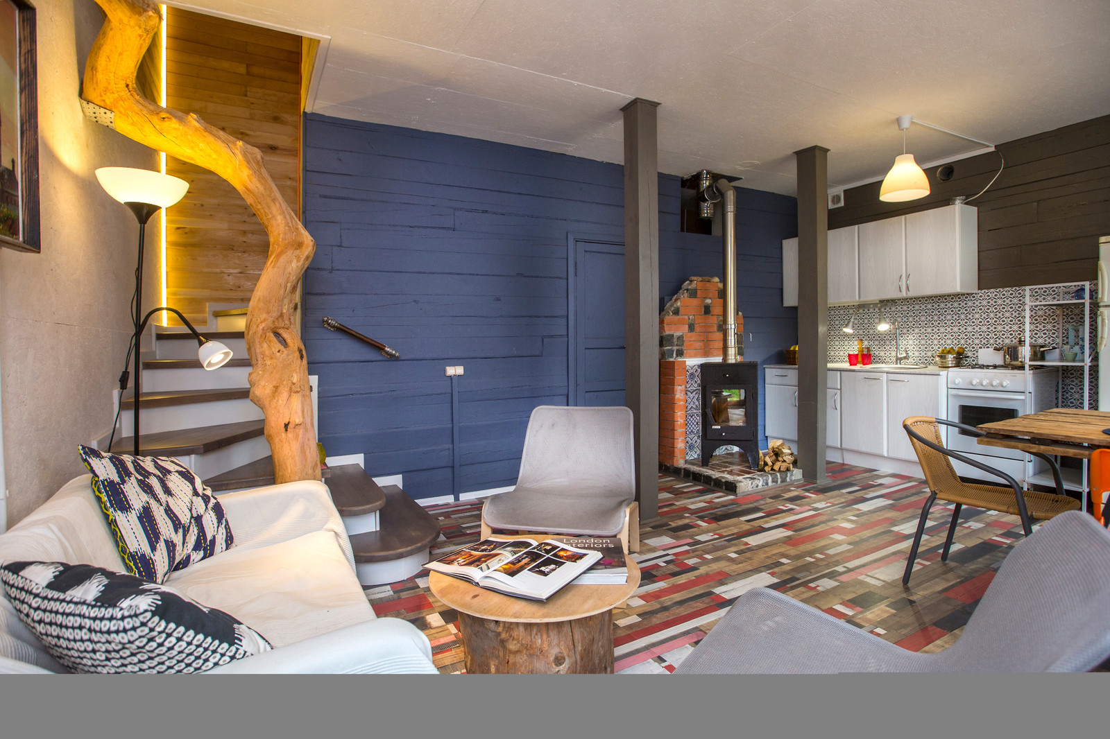 Старенькая дача в умелых руках.