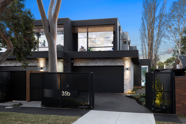 Dual Occupancy: Brighton East townhouses contemporary-exterior