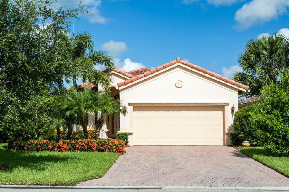 Exterior paint choices that go with orange concrete roof tiles