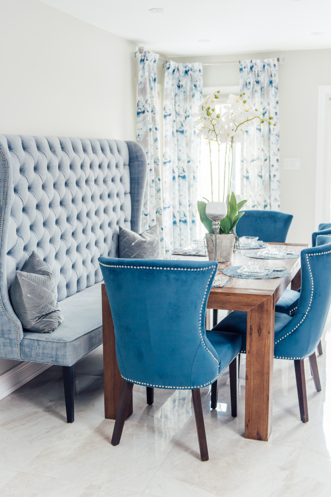 Home design - transitional home design idea in Toronto