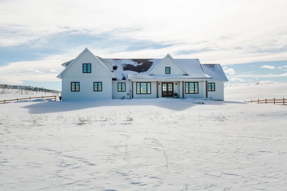 Foothills Custom Home - Farmhouse - Exterior - Calgary - by RareBuilt ...