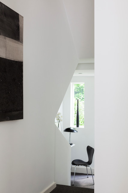 St. Michael's Road contemporary-corridor
