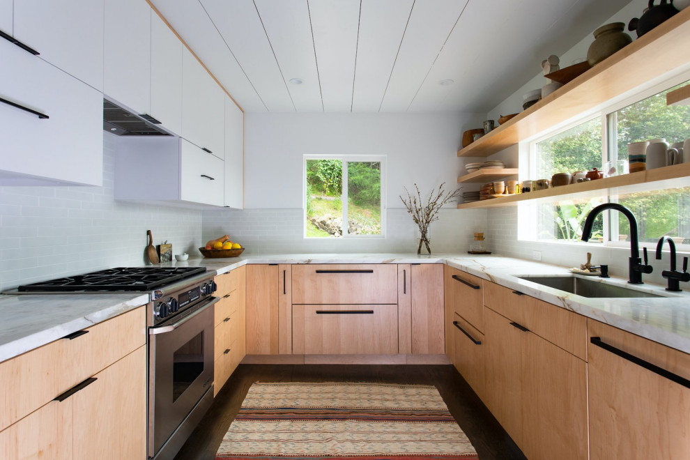Mid-century kitchen reno help!