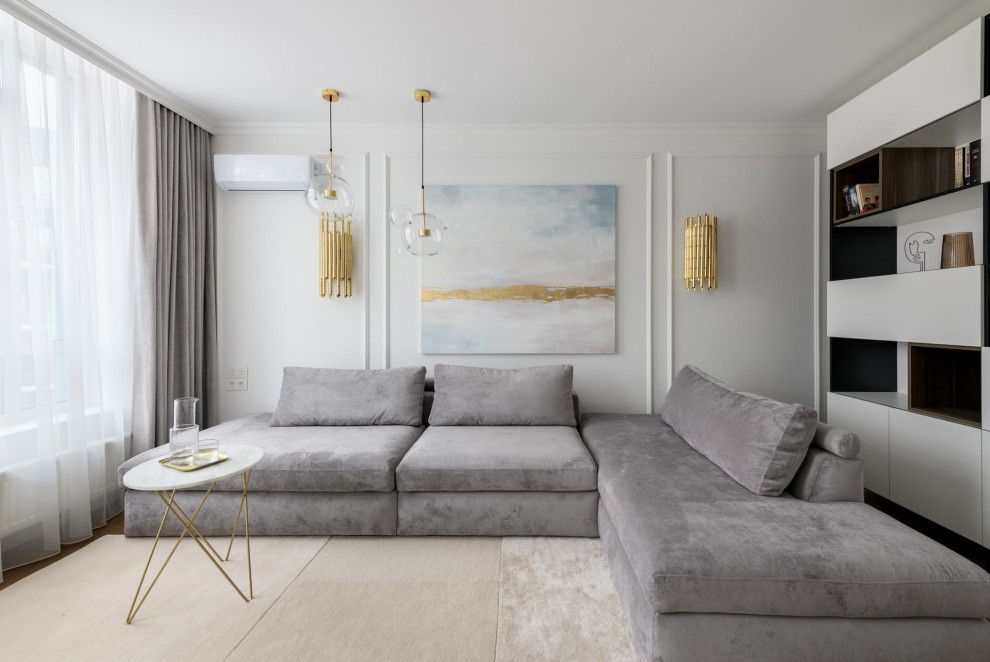 Neoclassicism in the interior of the apartment