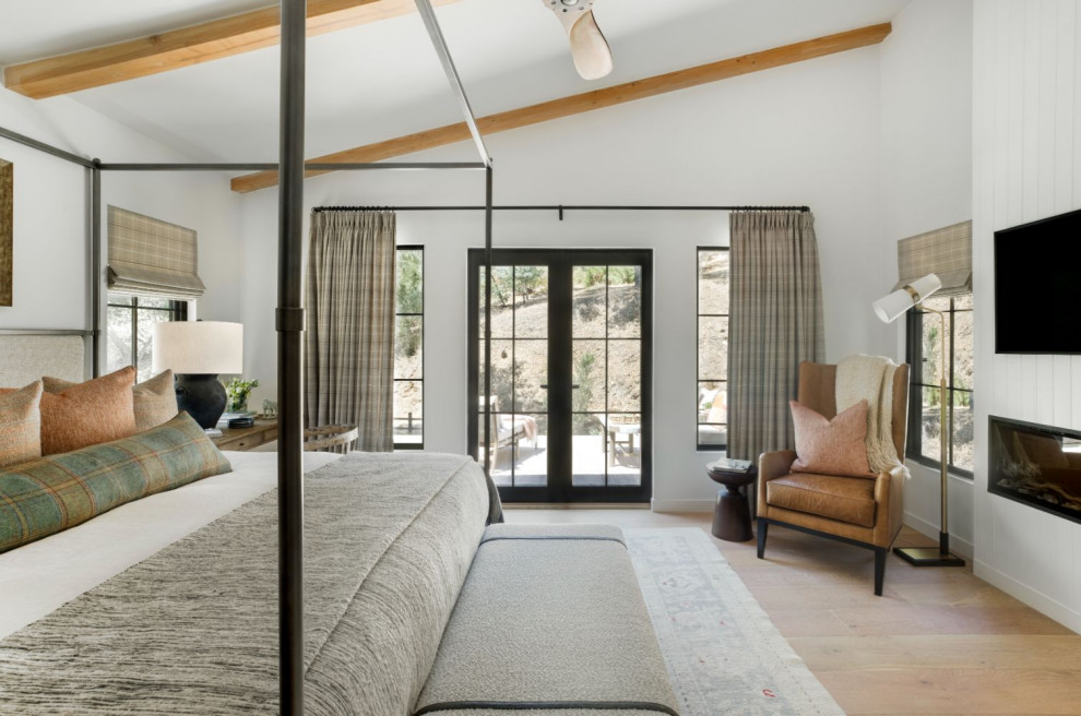 Ranch Revival - Farmhouse - Bedroom - Los Angeles - by Coco Maison ...