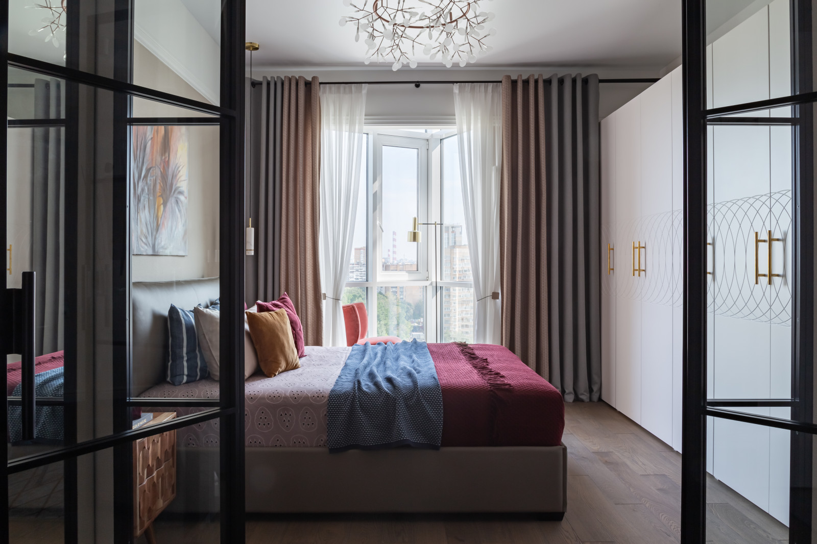 Здесь лето. Проект Вики Вишневской