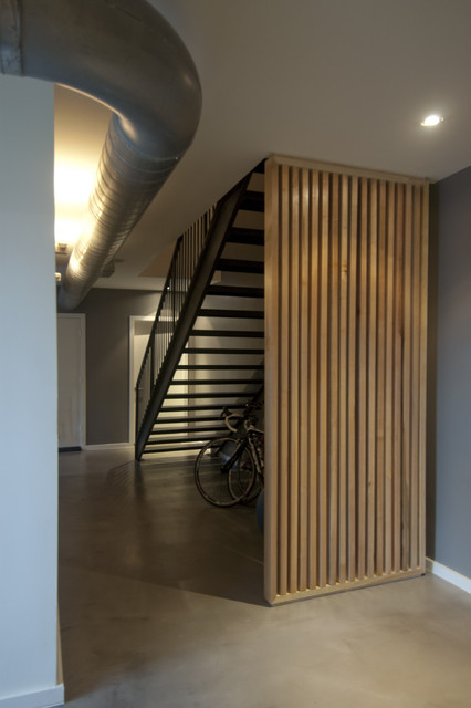Phan Loft contemporary-staircase