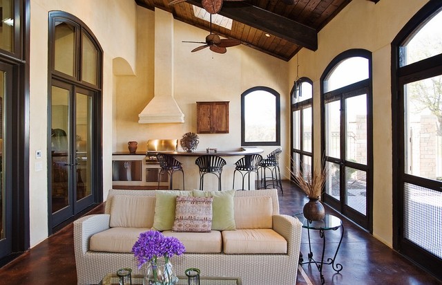 Custom Home by Rob Carpenter Construction: Saddle Springs mediterran-veranda