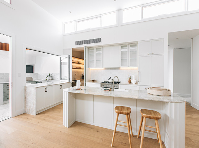 Beach side bespoke Kitchen maritim-koek