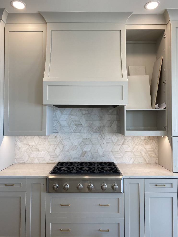 Contemporary Kitchen Backsplash Installation