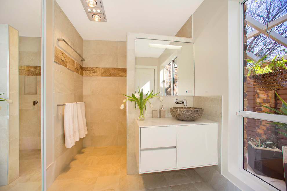 Inspiration for a contemporary bathroom in Central Coast.