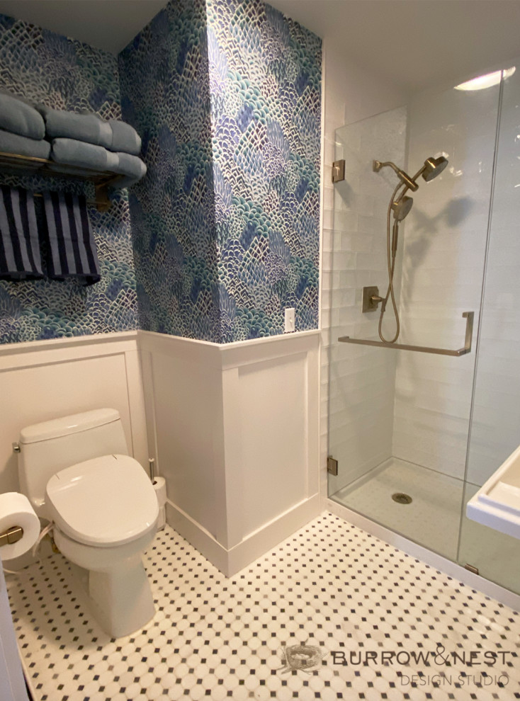 Country bathroom in Providence with a bidet, white tile, ceramic tile, blue walls, marble floors, a pedestal sink, blue floor, a single vanity, a freestanding vanity and decorative wall panelling.