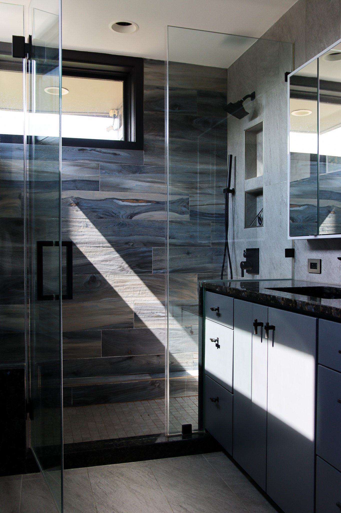 Modern Warmth with an Edge