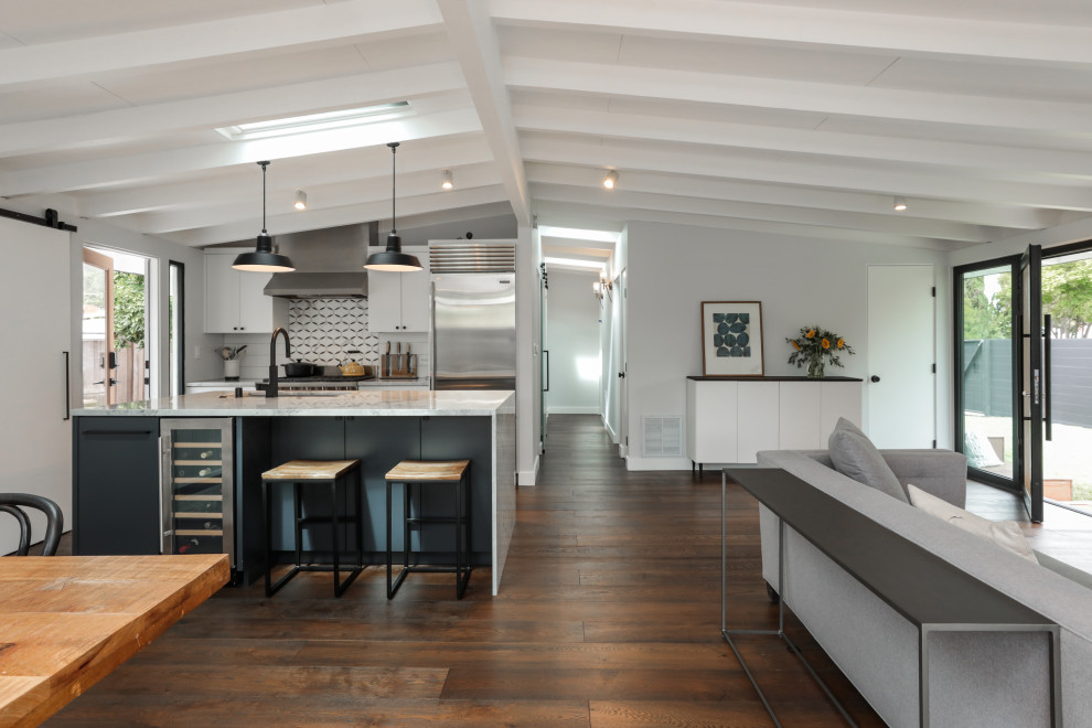 MidCentury Modern Meets Farmhouse Style Midcentury San Francisco