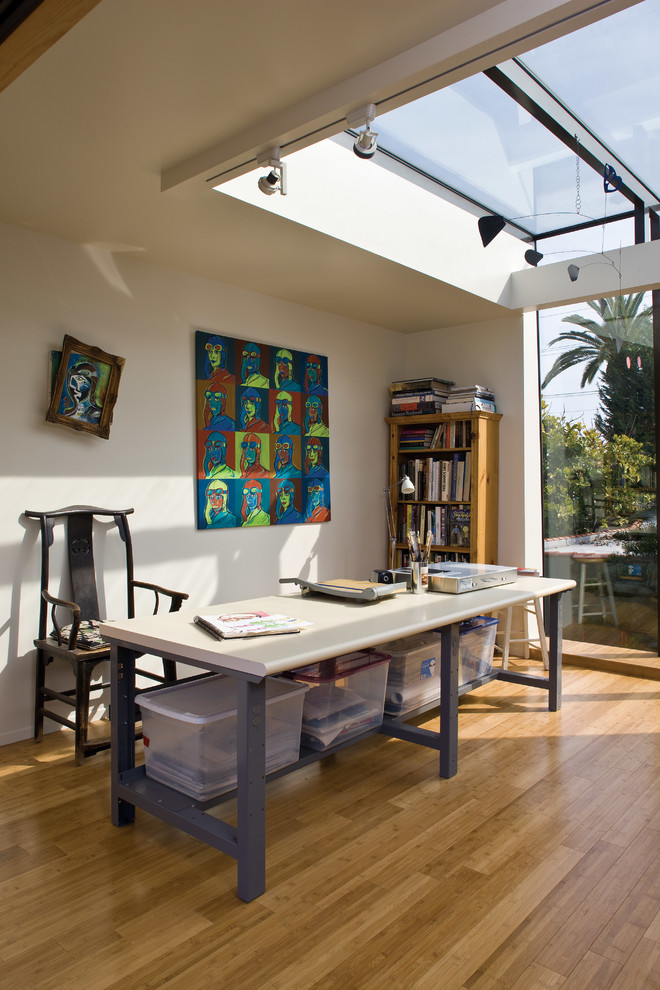 Inspiration for an eclectic home office in Los Angeles.
