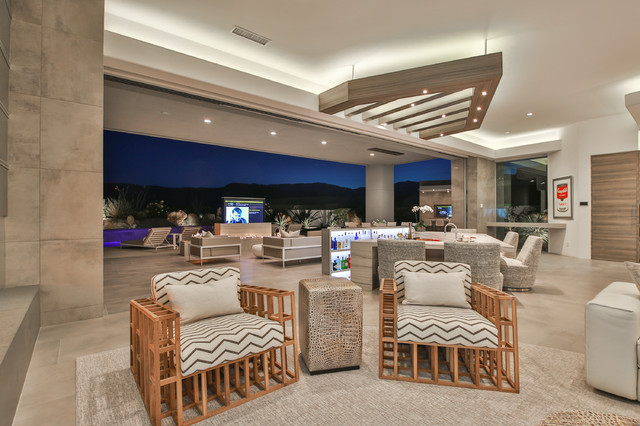 5 Sterling Ridge modern-living-room