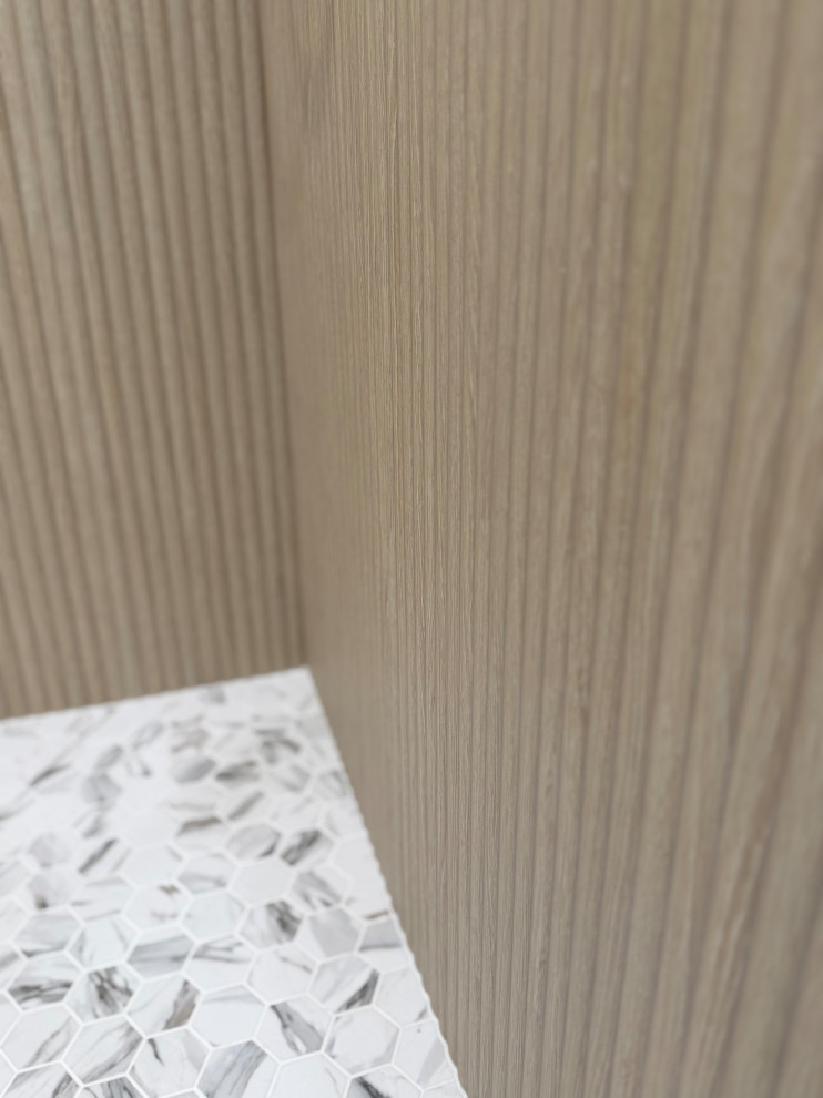 Turnberry Full Bathroom – Soft Modern Coastal