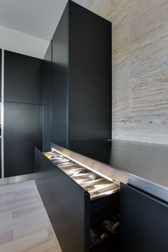 Кухня черного цвета