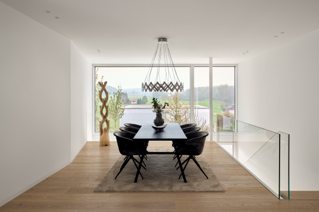 Haus E2 moderne-spisestue