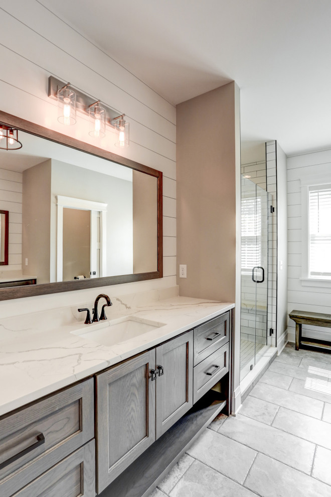 Home design - transitional home design idea