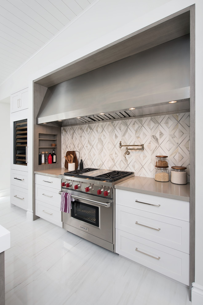 Transitional kitchen photo in Miami