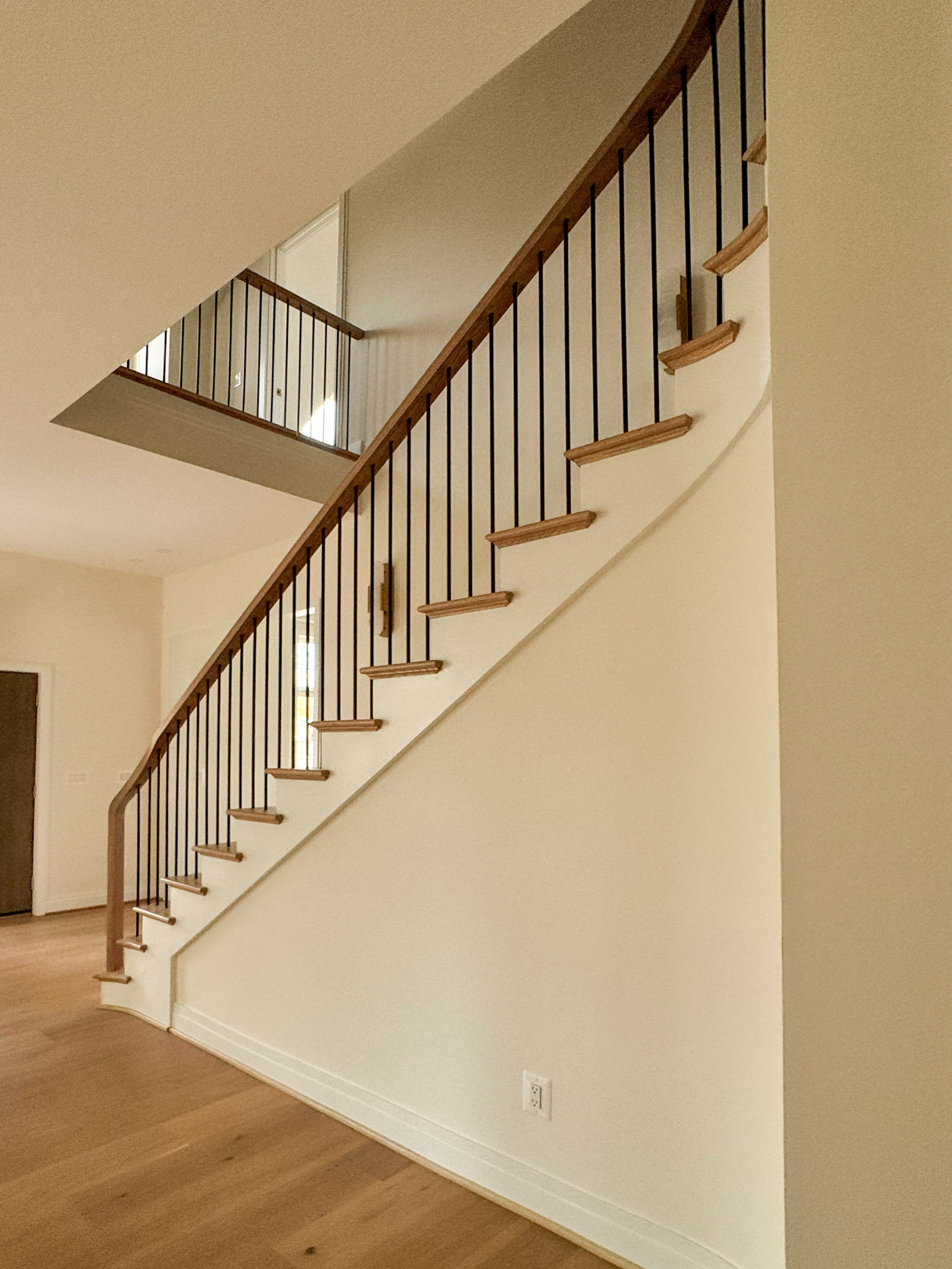 144_Attractive Transitional Staircase in Impressive Modern Home, Vienna VA 22180