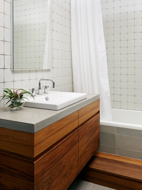 Teak And Concrete Bathroom Williamsburg Renovation Contemporary Bathroom New York By General Assembly Houzz Uk