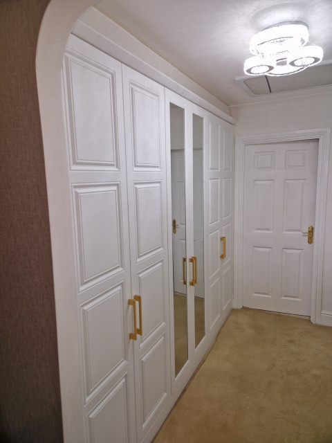 Walk In Wardrobe cabinet